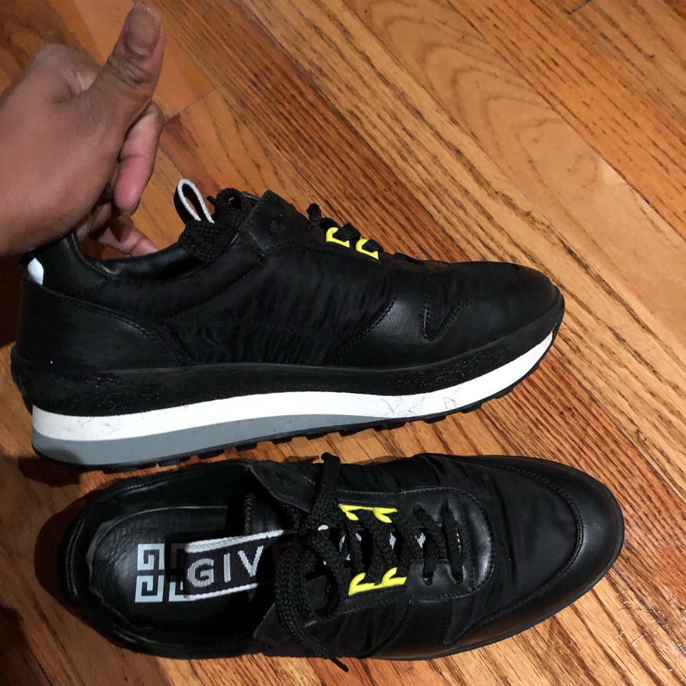 Givenchy Men’s TRACK RUN 3 Leather Sneakers
